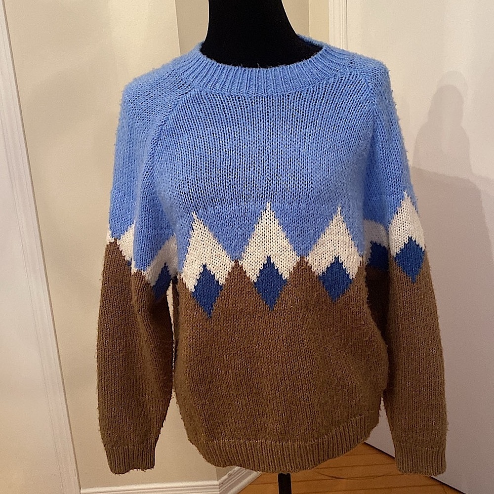 TWIK Simons long sleeved crew neck Blue/Brown/White Geometric Sweater Size large